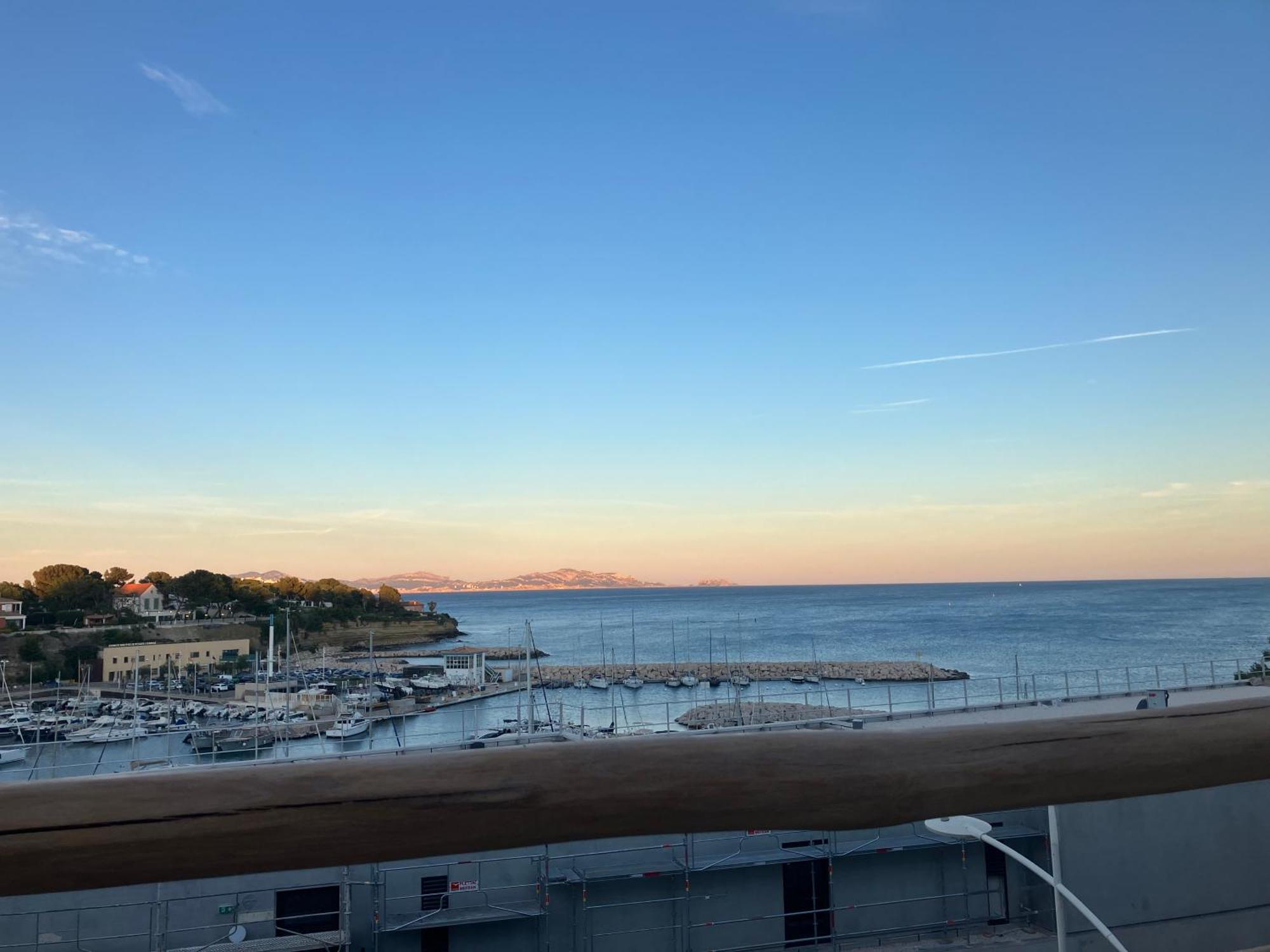 T2 Vue Sur Le Port Jacuzzi Terrasse Et Parking Daire Carry-le-Rouet Dış mekan fotoğraf